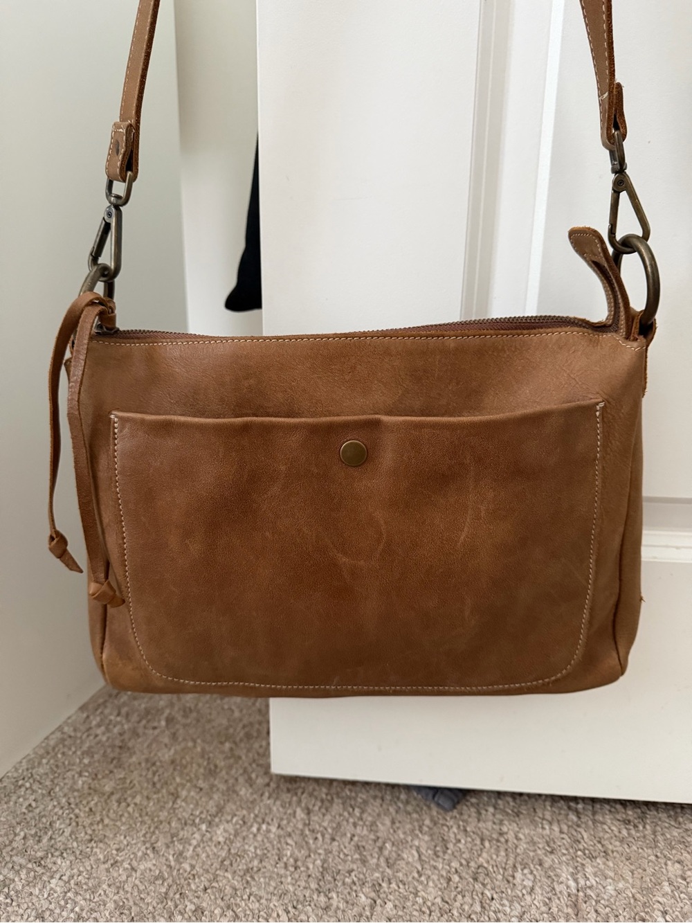 Brown Leather Crossbody Bag - Classic Everyday Carry